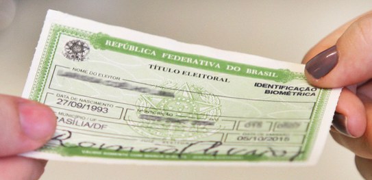 Eleitores em situação irregular têm até 6 de maio para evitar cancelamento do título