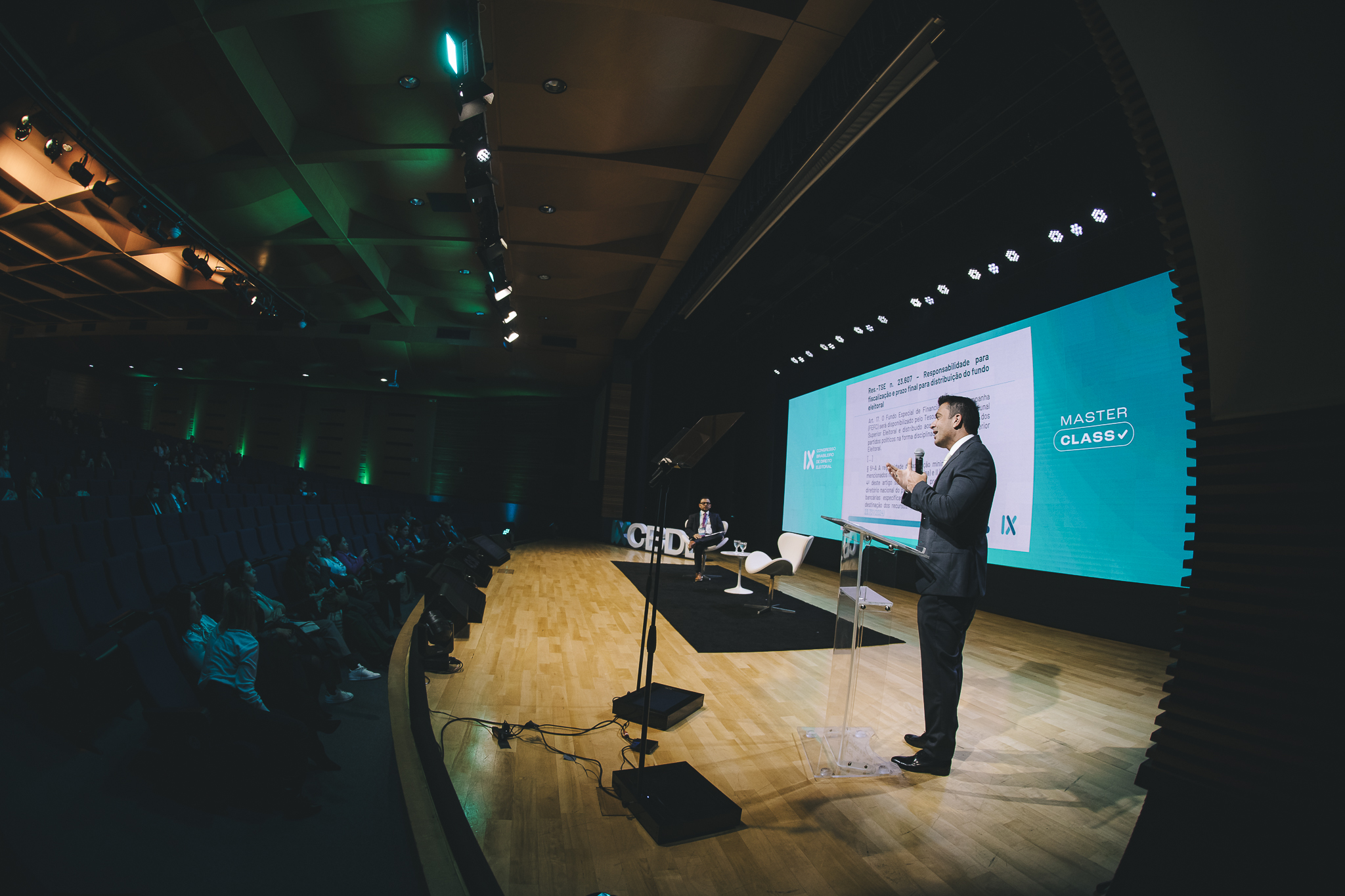 Masterclass aborda aspectos práticos da prestação de contas de campanha