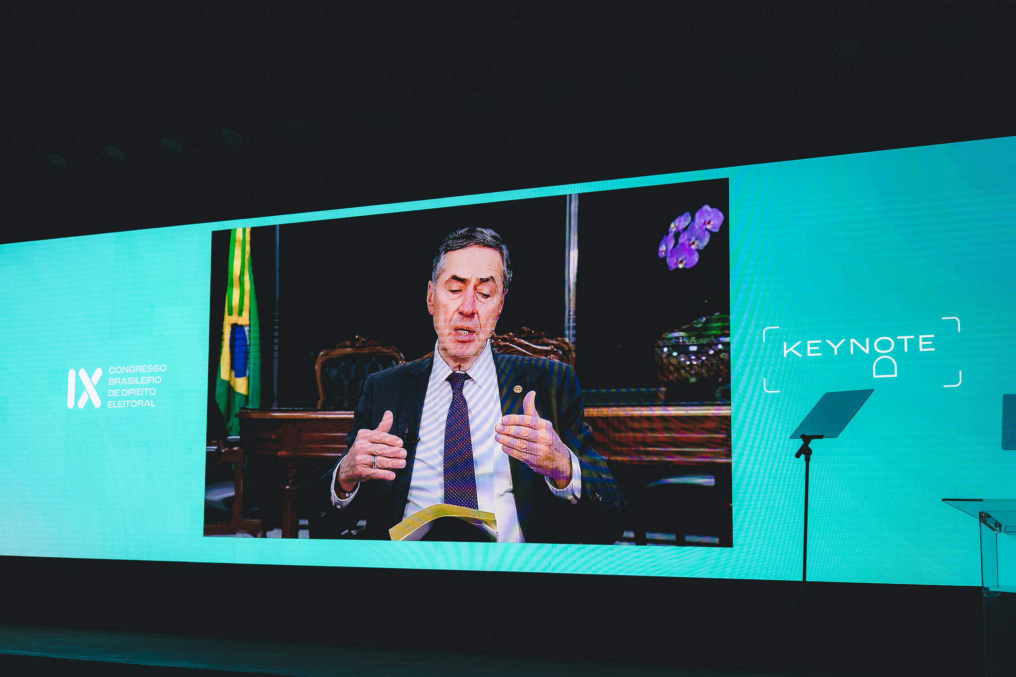 No CBDE, presidente do STF faz retrospectiva de onda antidemocrática